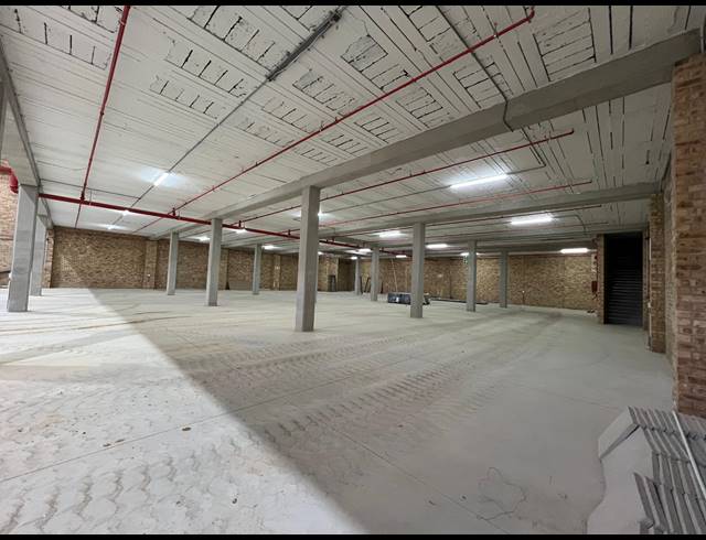 2,317M² WAREHOUSE FOR SALE IN MULDERSDRIFT